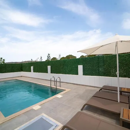 Βίλα Stunning With Private Pool